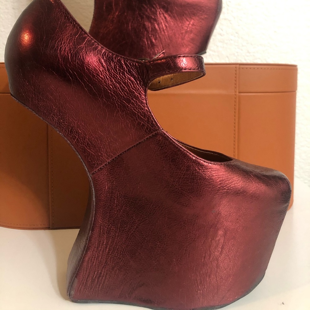 Jeffrey Campbell Night Walk in metallic merlot